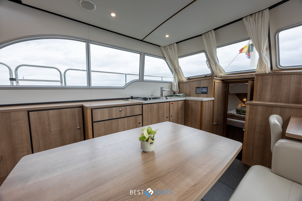 foto: 29 Linssen Grand Sturdy 35.0 AC INTERO