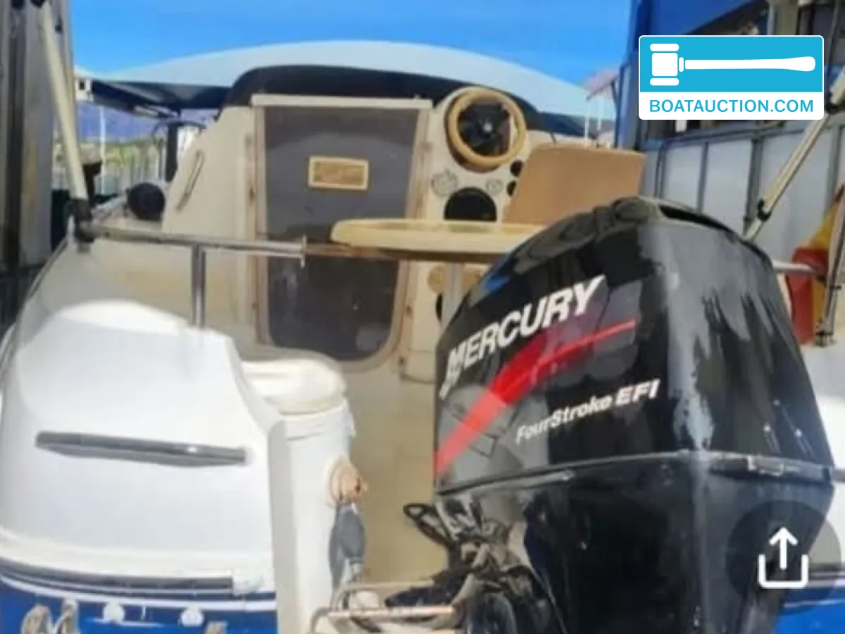 foto: 5 Quicksilver 470