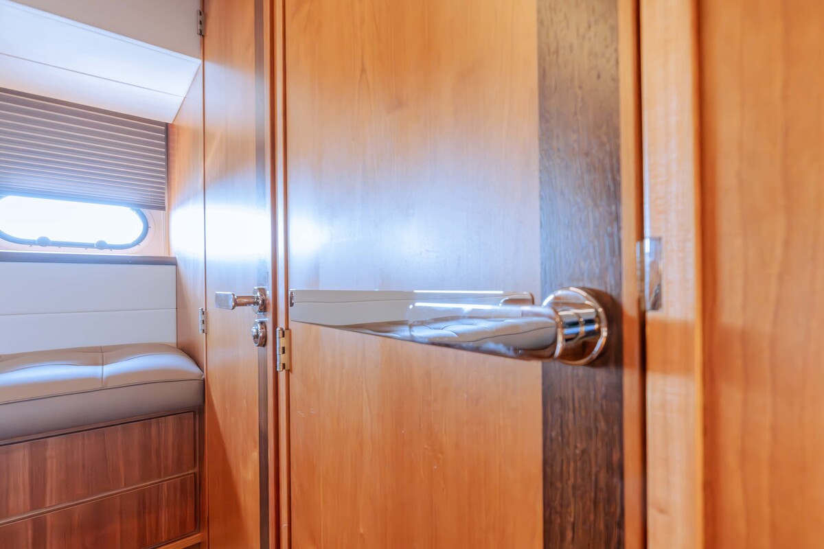 foto: 127 Linssen Grand Sturdy 590 AC Wheelhouse L-Class