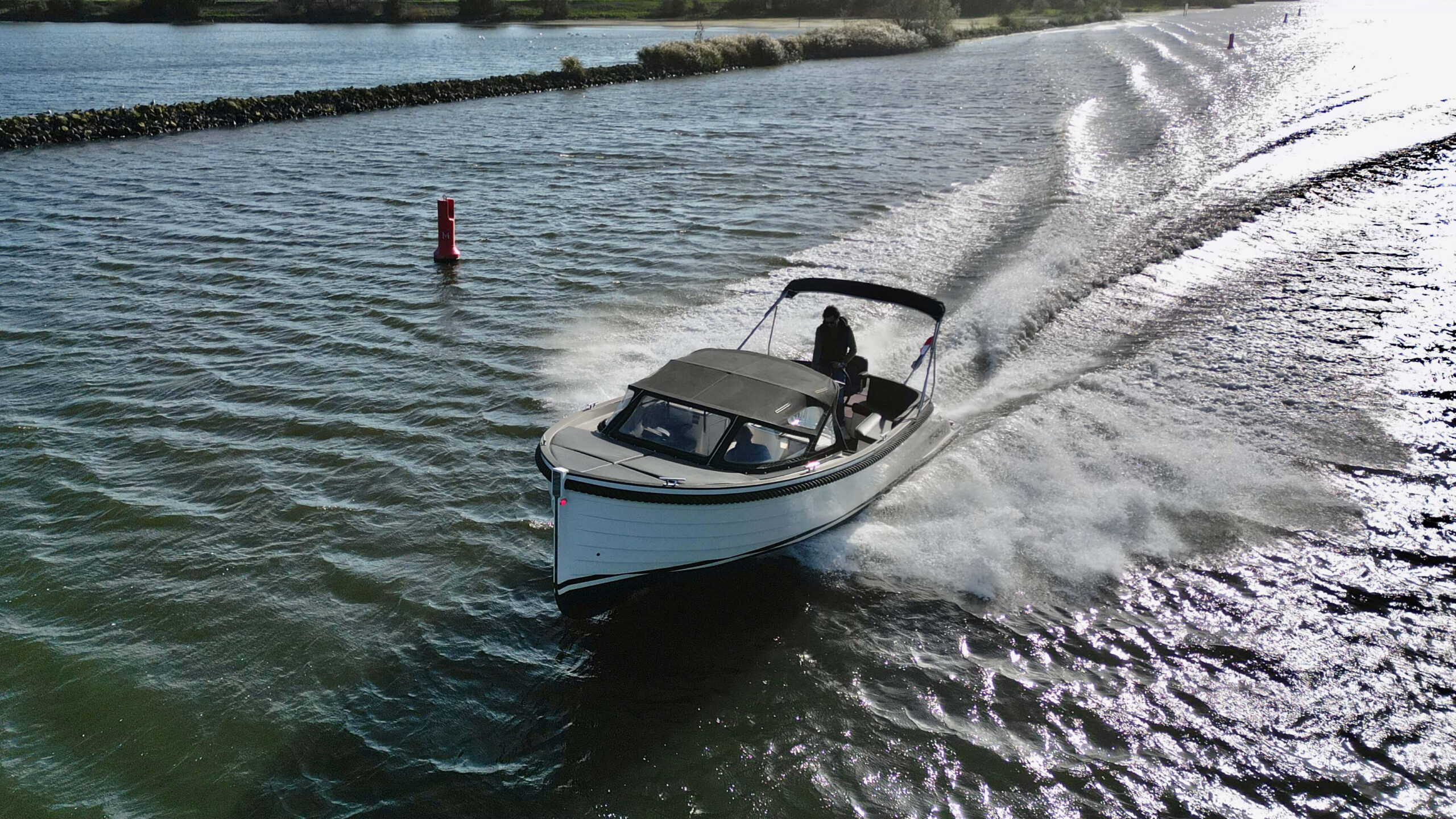 foto: 15 Waterspoor 808