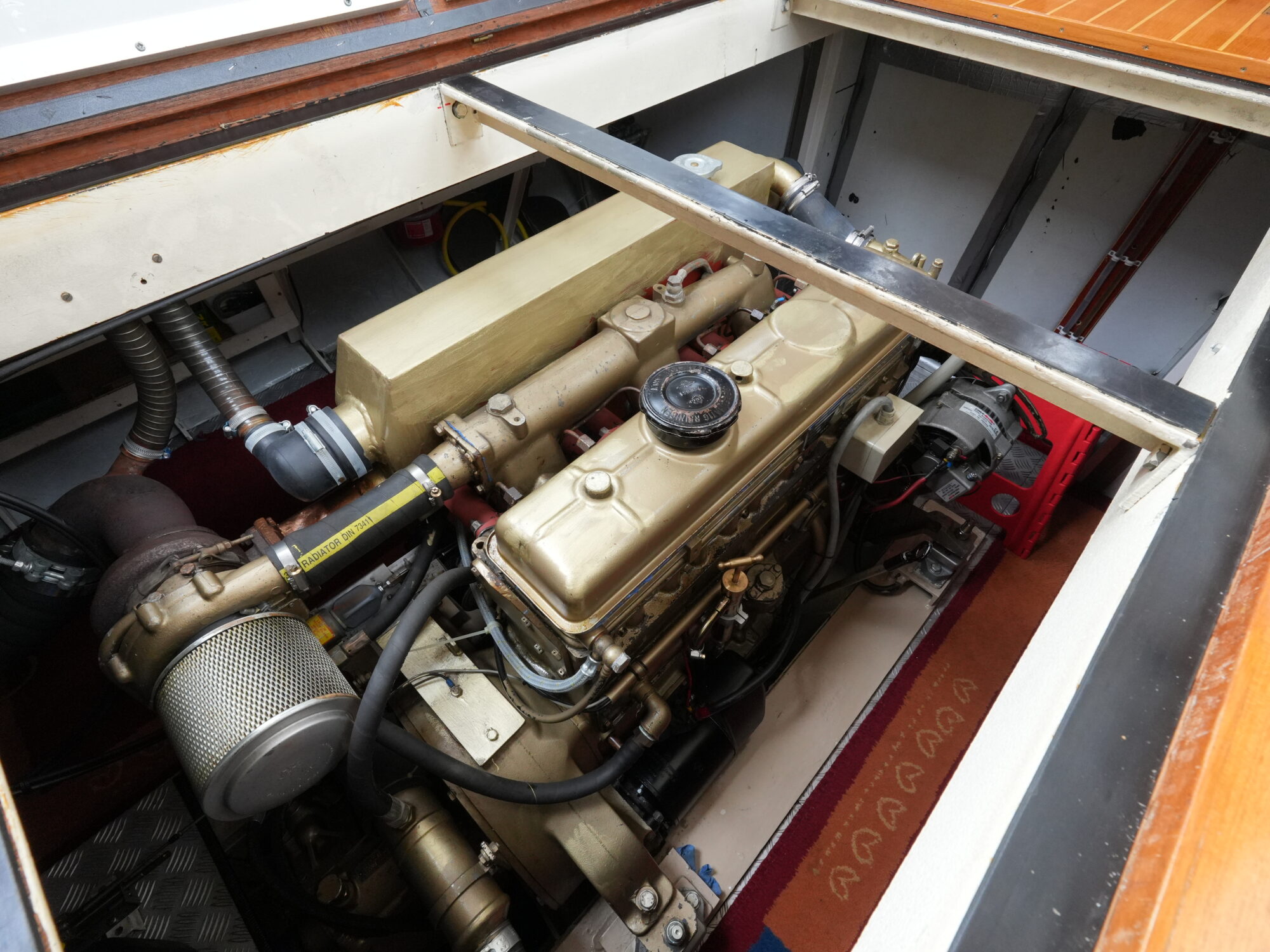 foto: 37 Macheta Macheta 1200 Classic