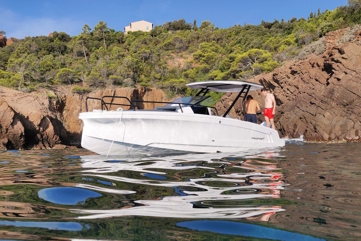 foto: 46 Axopar 25 Cross Bow & Cross Top