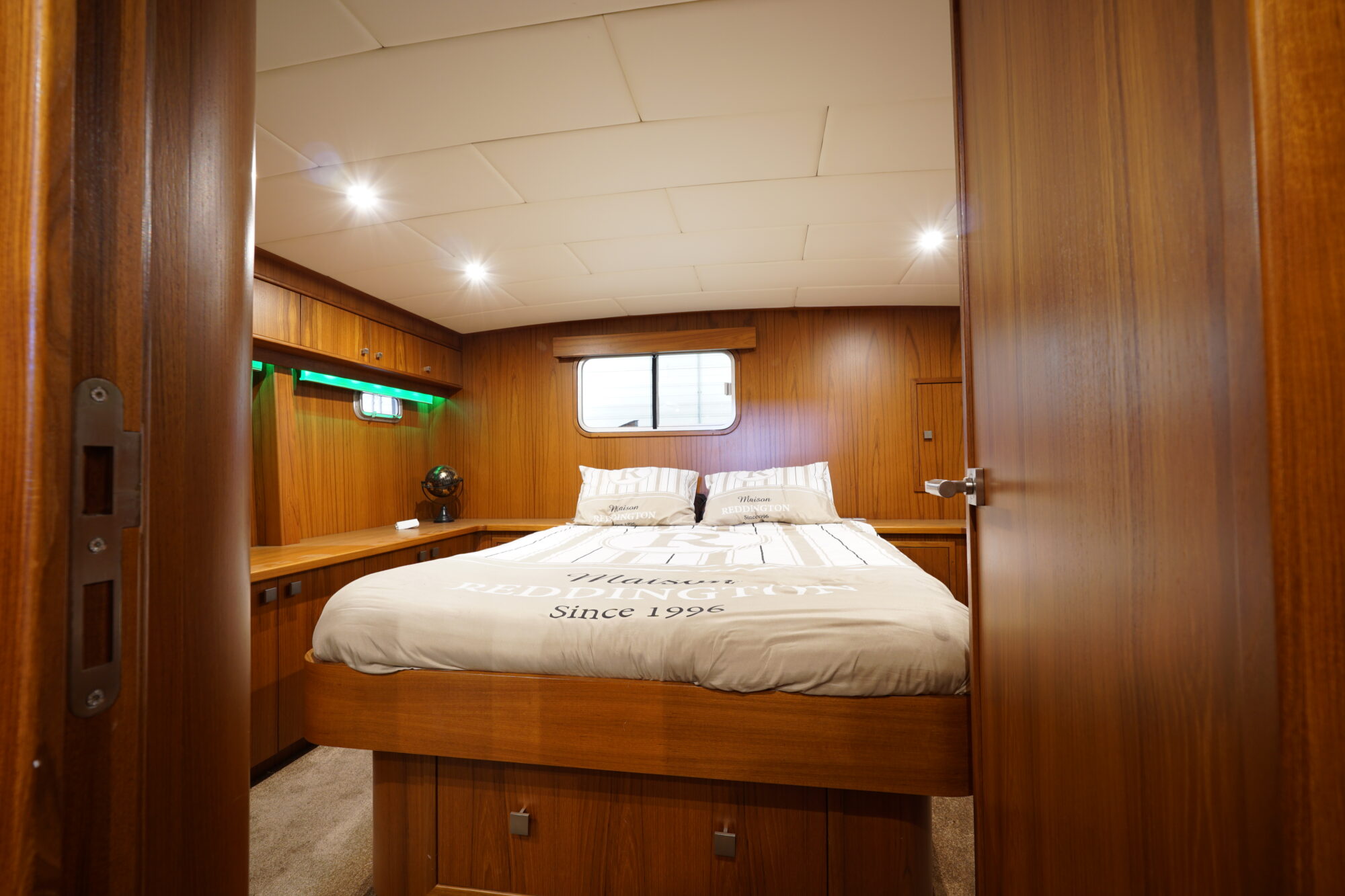 foto: 64 Custen Custen Kruiser 18.00 VS