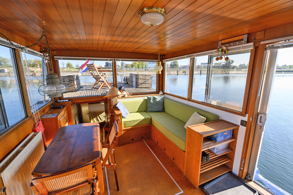 foto: 79 Luxe Motor 21.18 met UBC