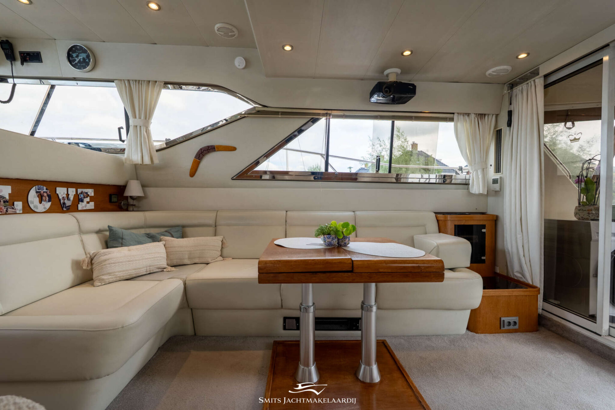 foto: 22 Princess Princess Zeearend Princess 48 Flybridge