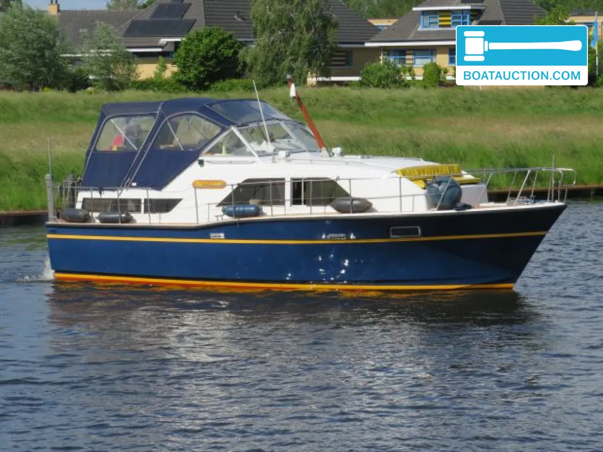 hoofdfoto: 1 Chris Craft Catalina 35 DC