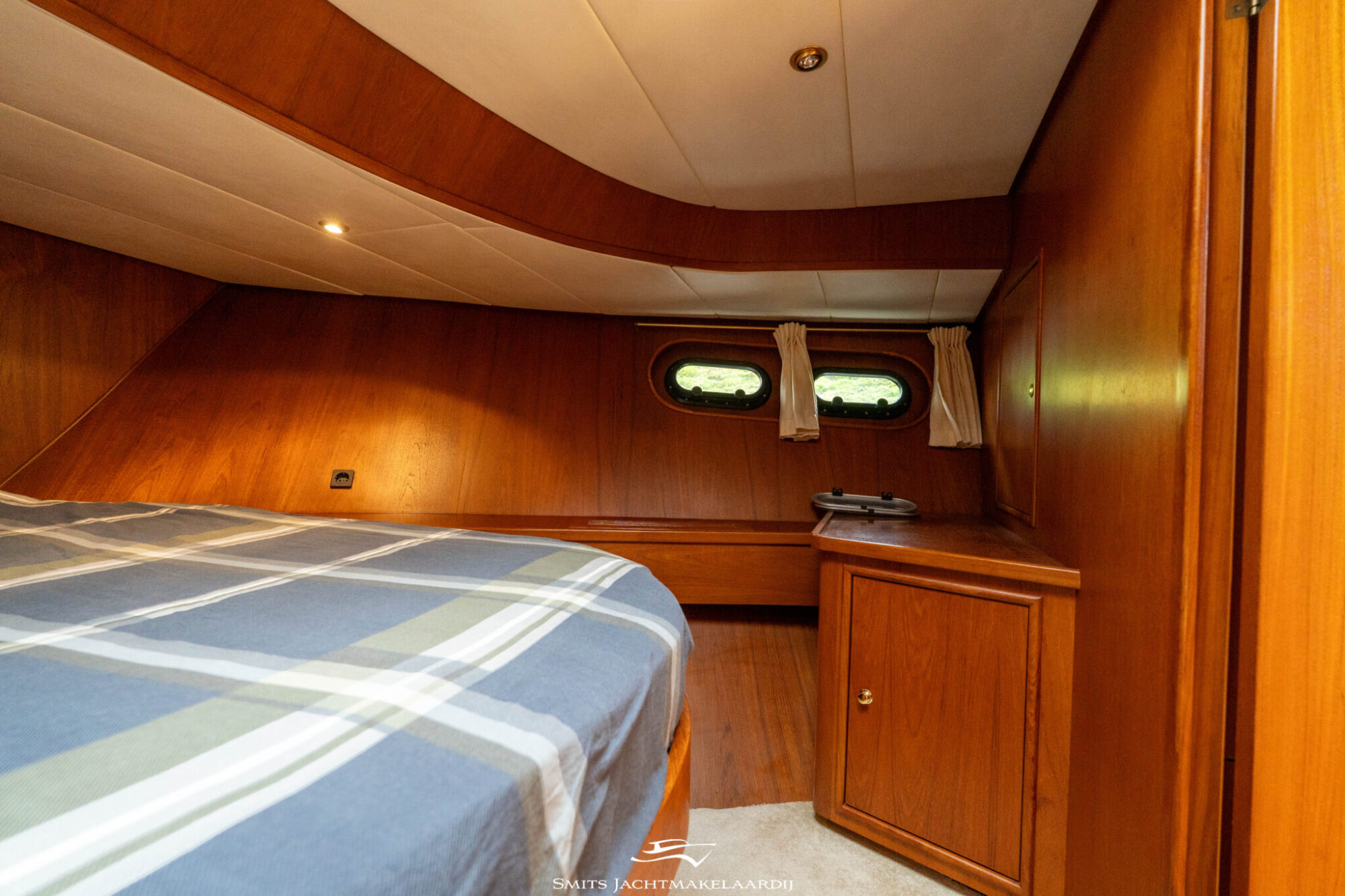 foto: 44 Van den Hoven Van den Hoven Allure 155 Cabrio