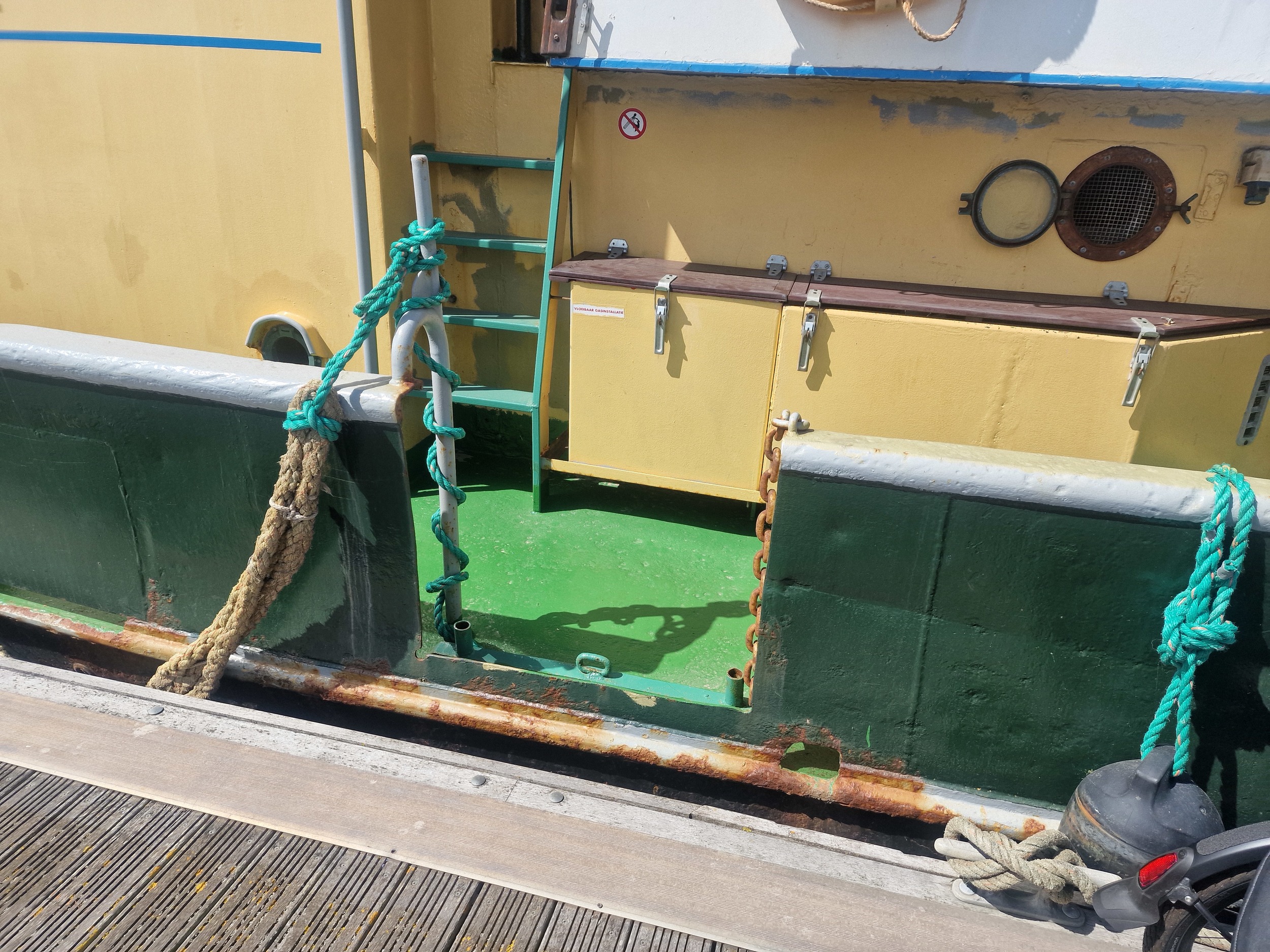 foto: 45 Ex Viskottter/ Varend Woonschip Ex Viskotter