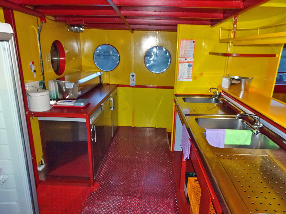 foto: 64 Dagpassagiersschip 200 pers