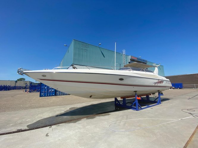 foto: 21 Sunseeker Apache 45