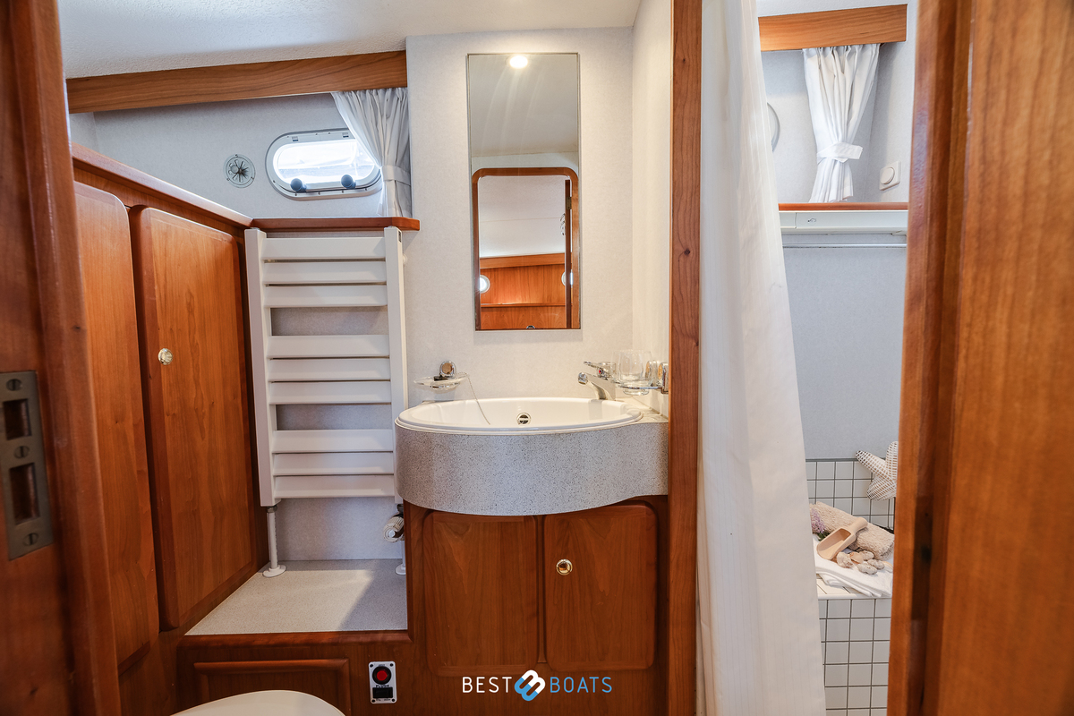 foto: 20 Linssen Grand Sturdy 380 AC 