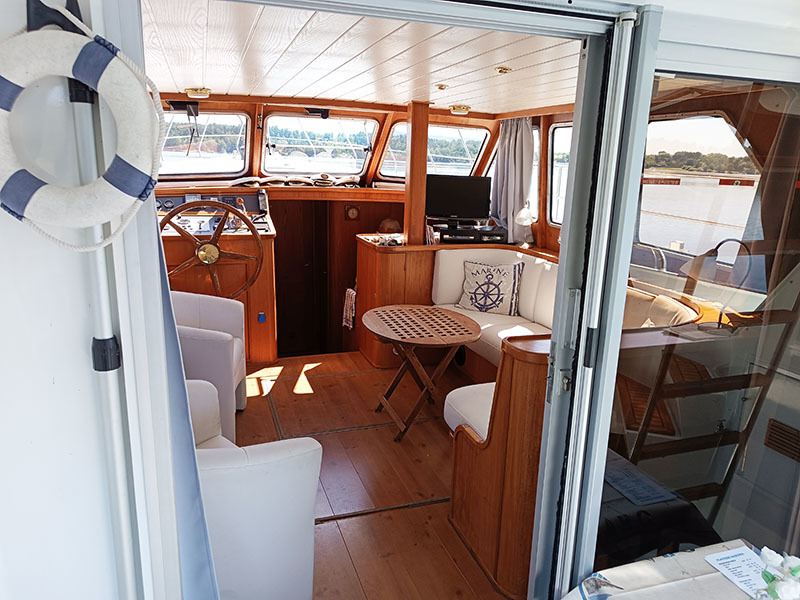 foto: 14 Valk Challanger 42 Flybridge