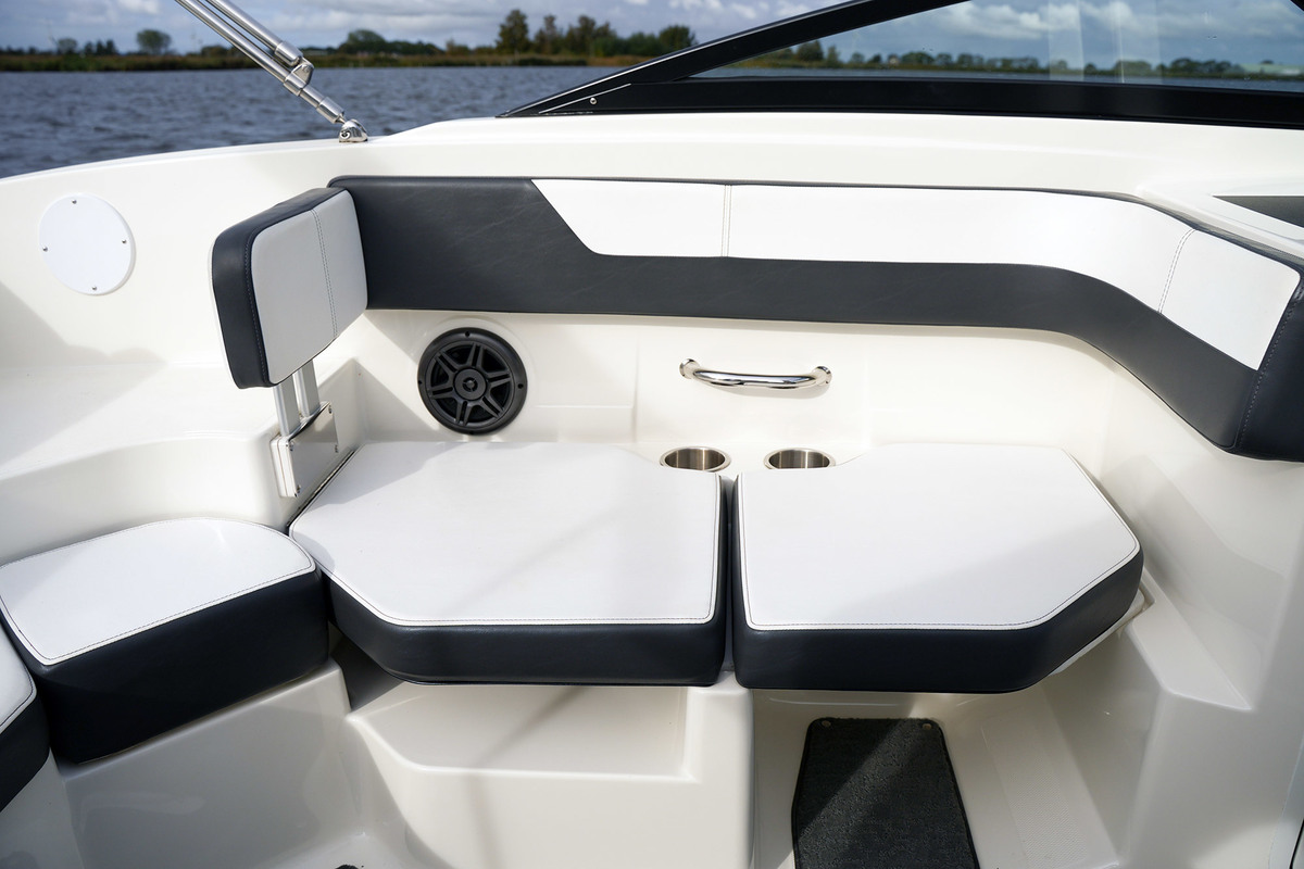 foto: 28 Sea Ray 19 SPX