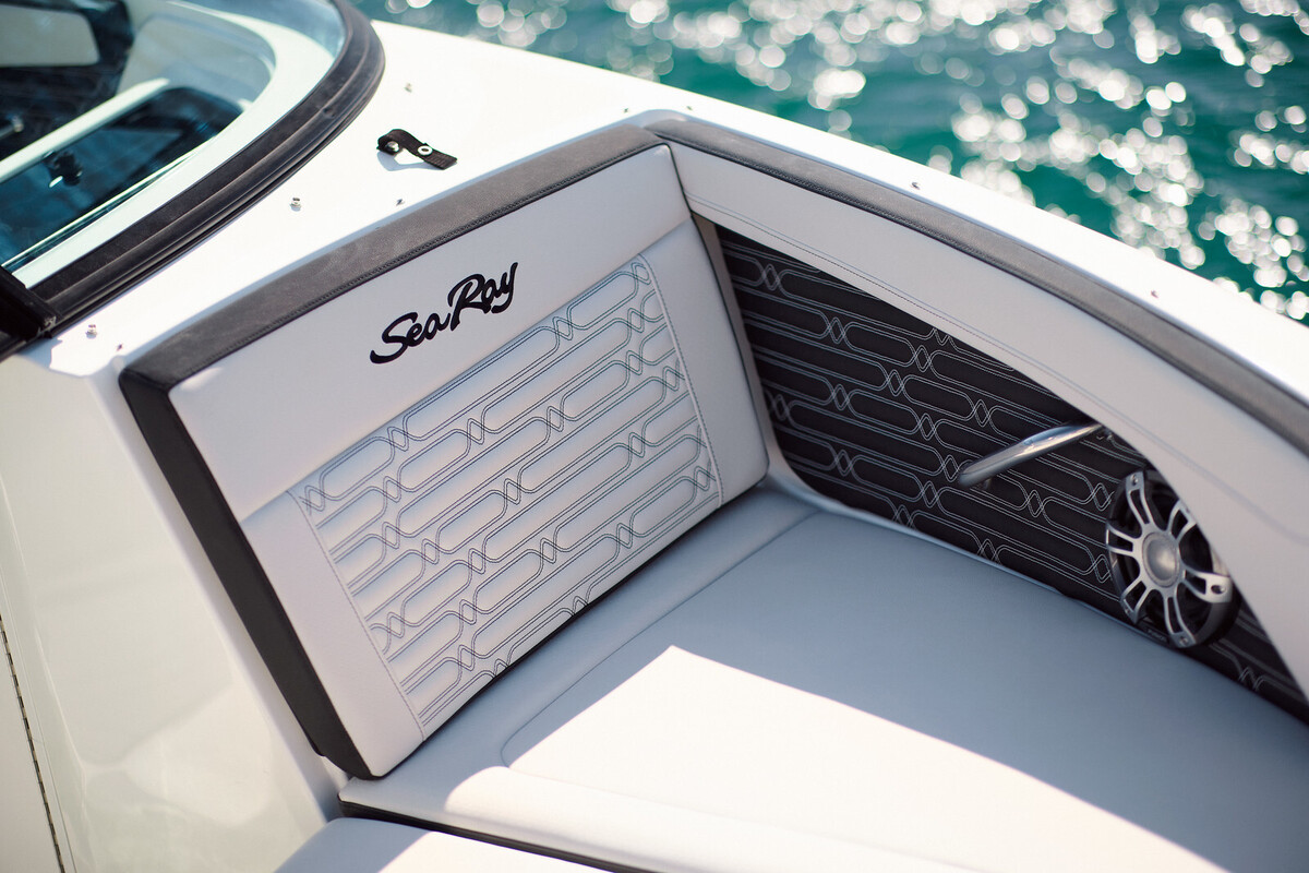 foto: 46 Sea Ray SPX 210  