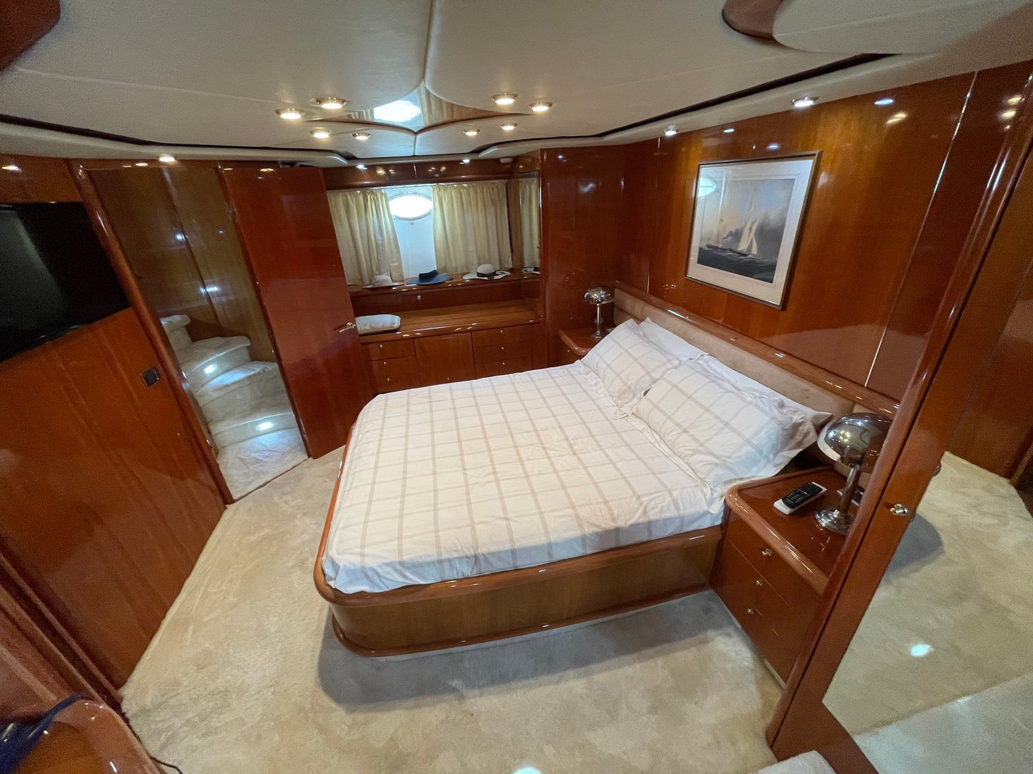 foto: 10 Sunseeker Manhattan 74