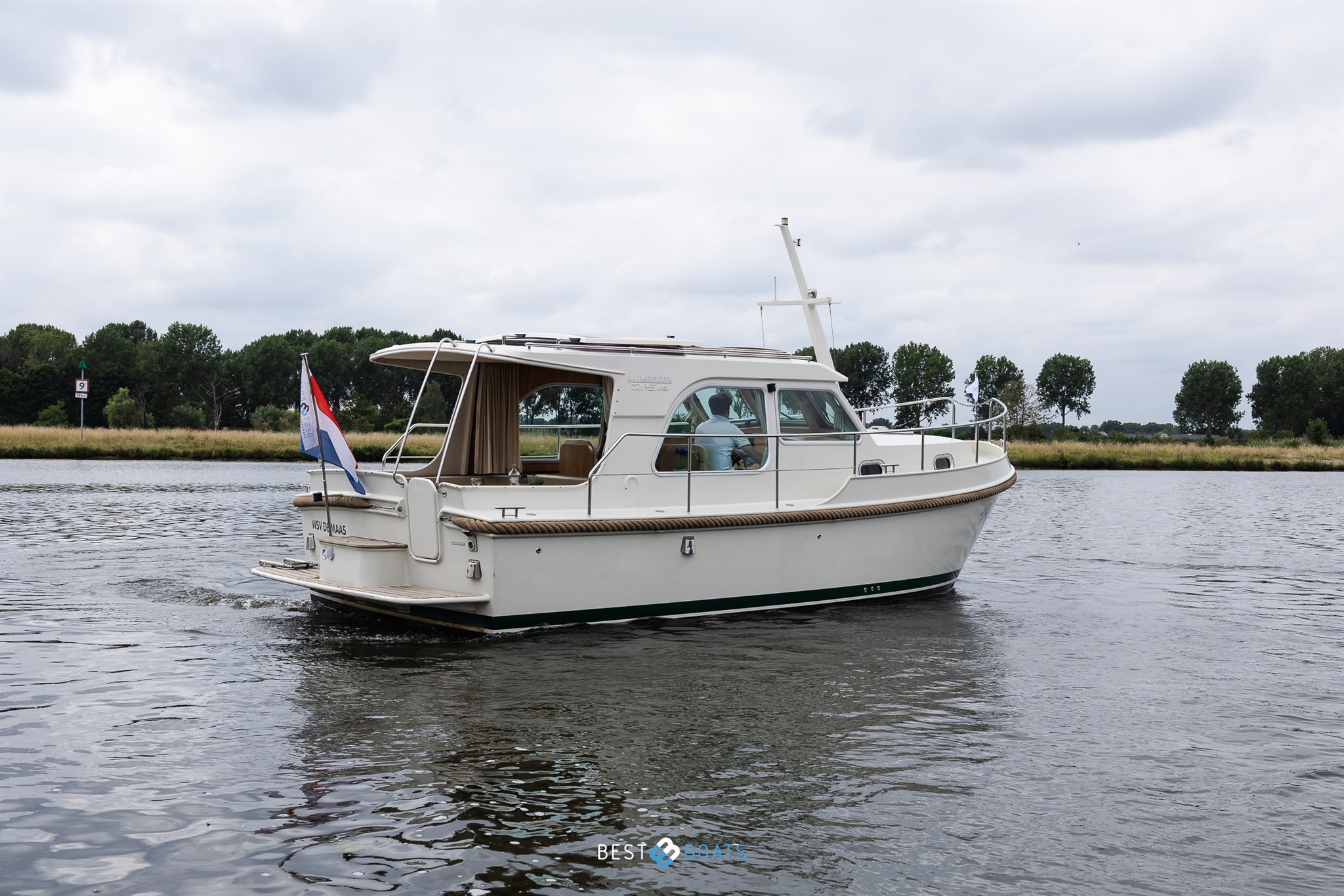foto: 23 Linssen Grand Sturdy 25.9 SCF