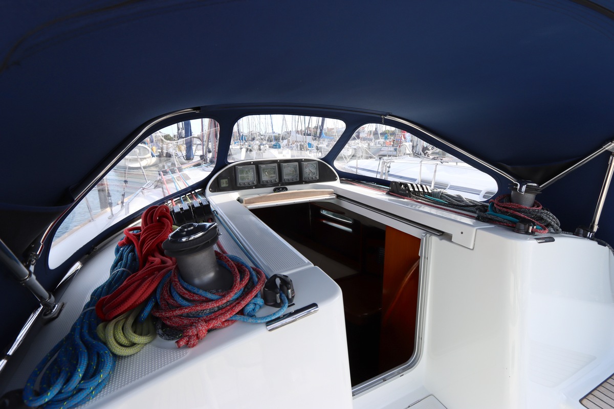 foto: 86 Beneteau  First 36.7 Performance uitvoering