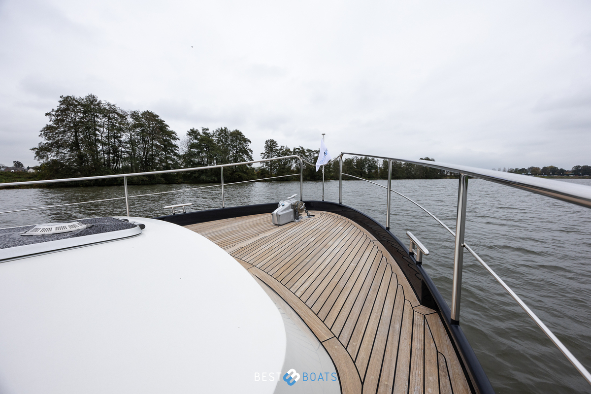 foto: 43 Linssen Grand Sturdy 410 AC Variotop