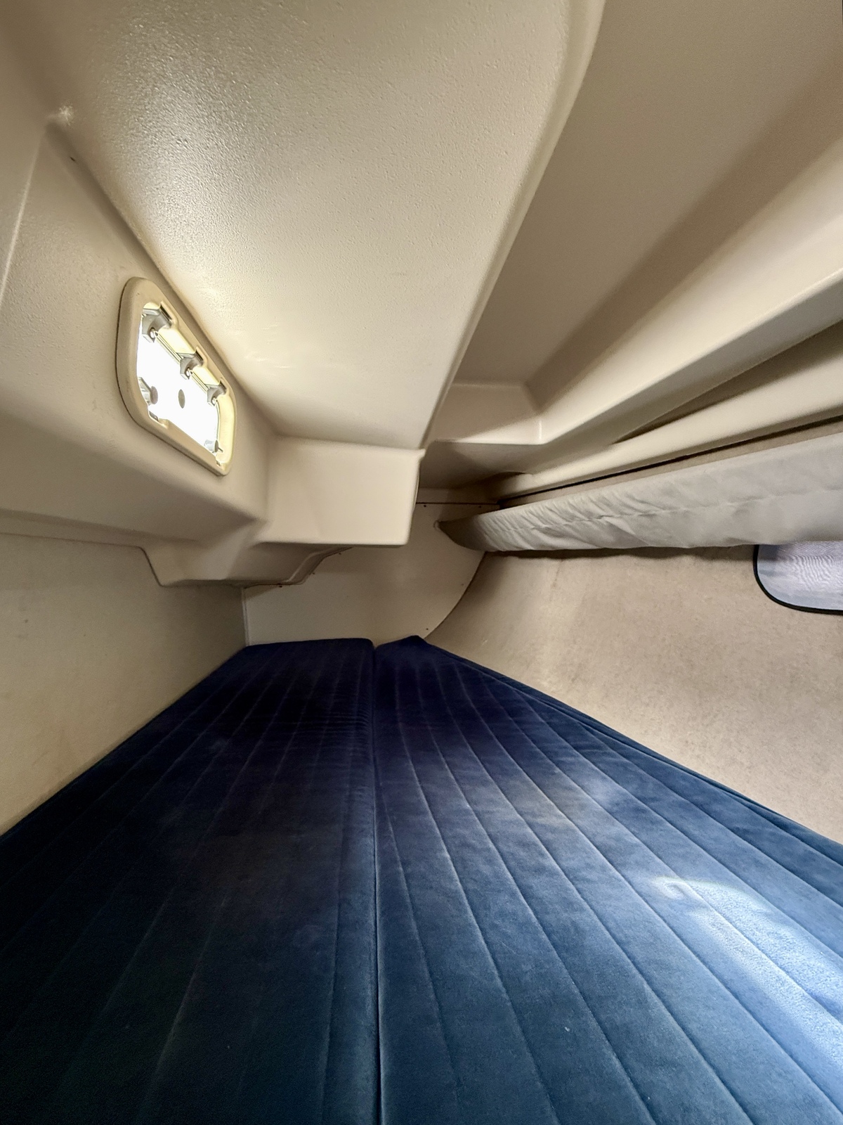 foto: 19 Dehler 37 cws 3-cabins