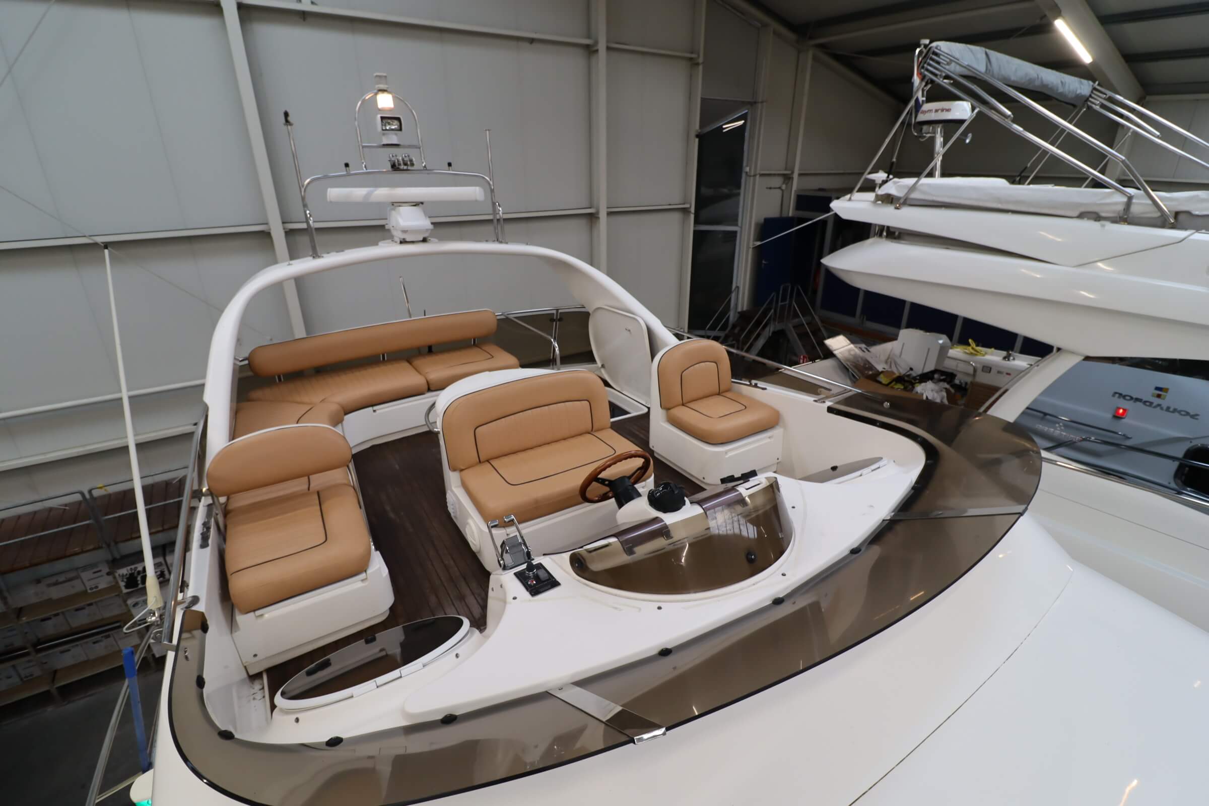 foto: 18 Fairline Squadron 50