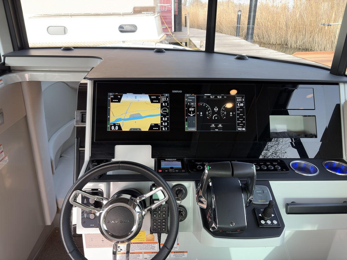 foto: 13 Saxdor 320 GTC