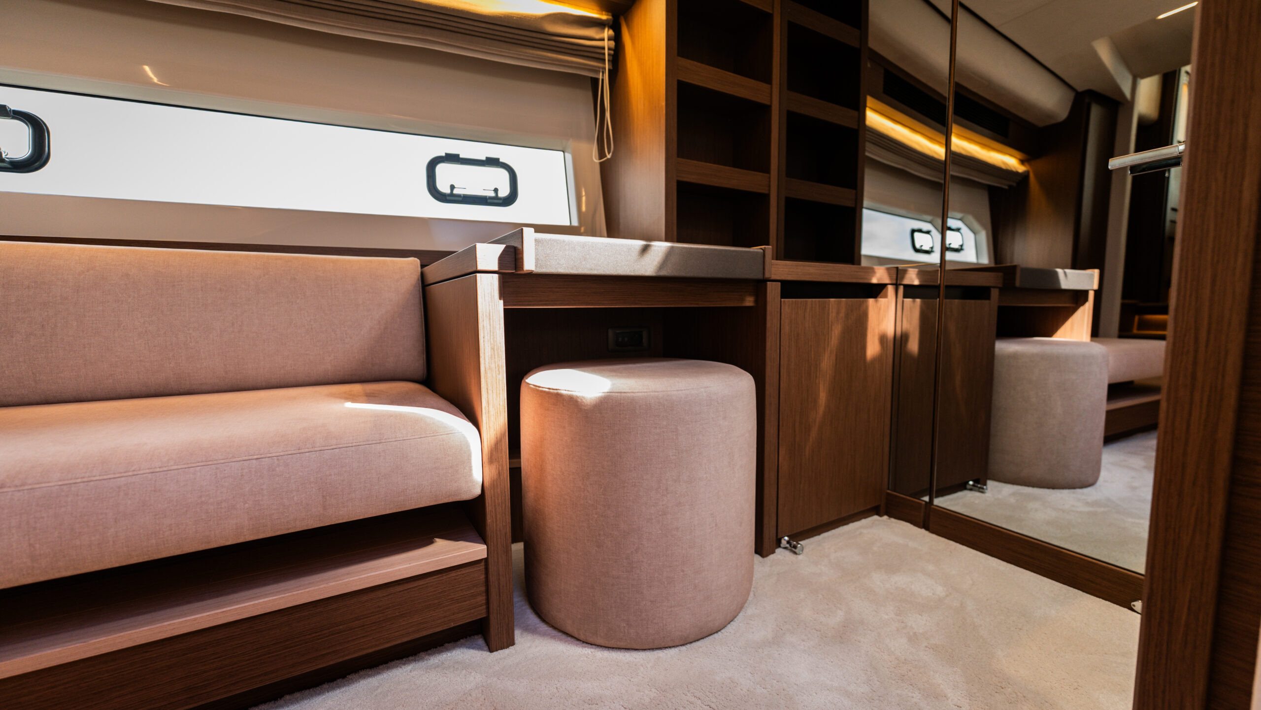 foto: 104 Prestige X70