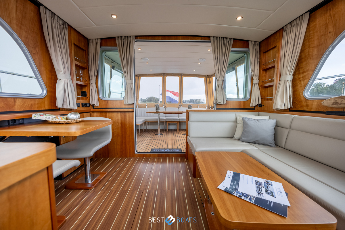 foto: 26 Linssen Grand Sturdy 40.0 Sedan