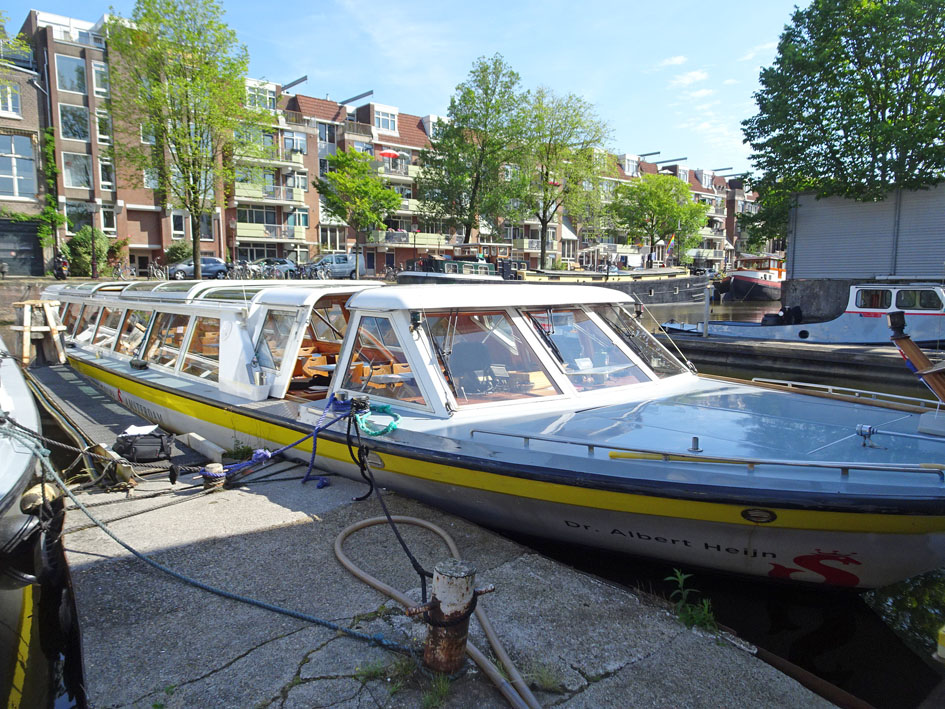 foto: 26 Amsterdamse Grachten rondvaartboot 21.80 21.80