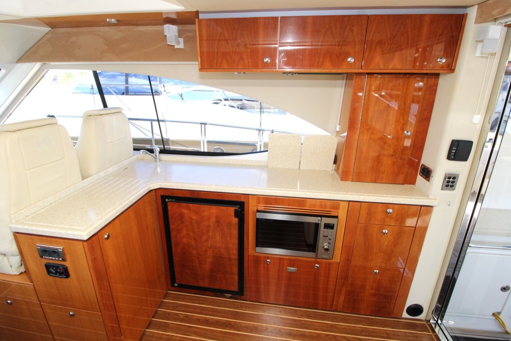 foto: 22 Rivièra 4700 Sport Yacht