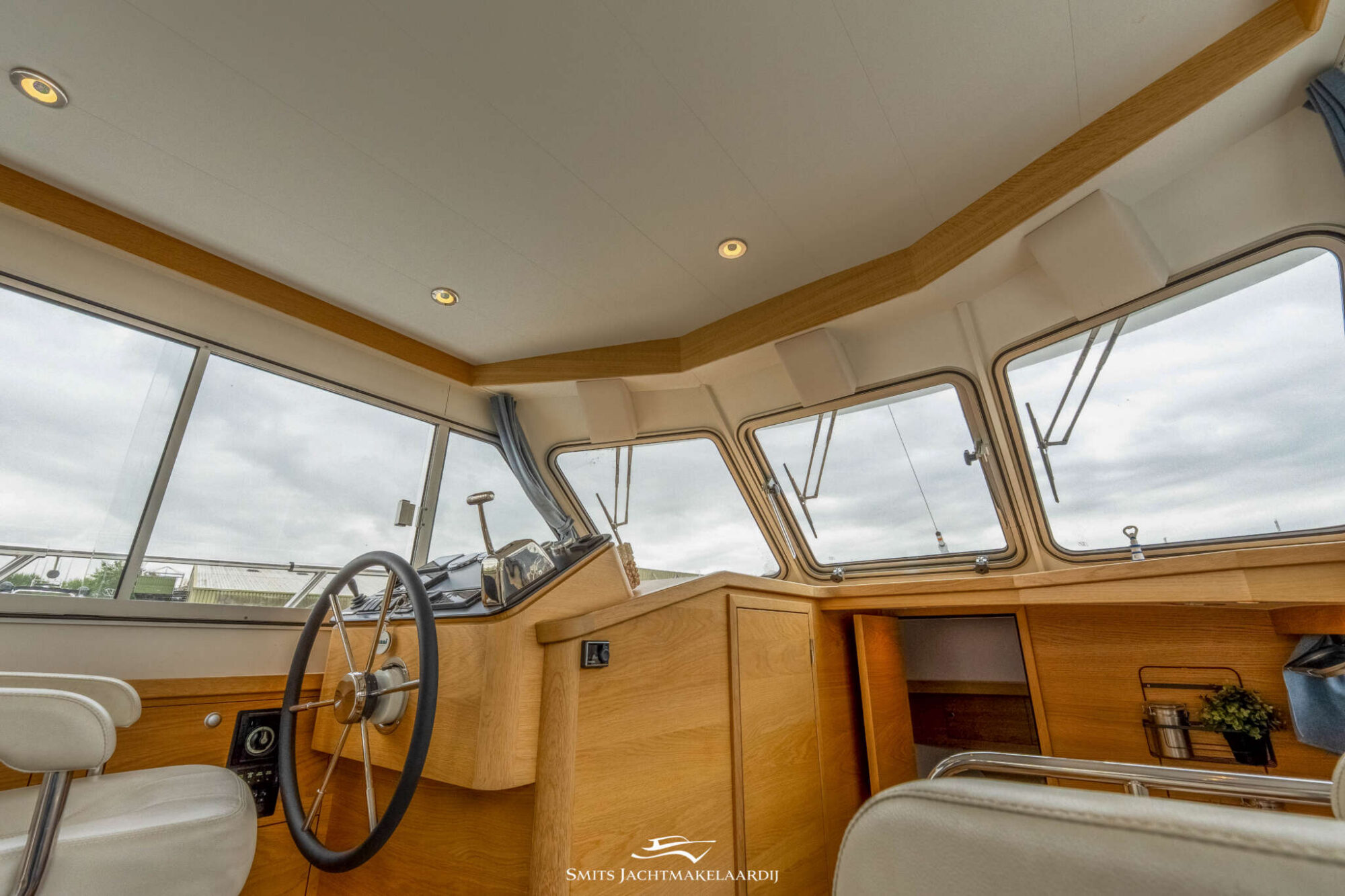 foto: 22 Vedette Vedette 33 Salon Comfort Line