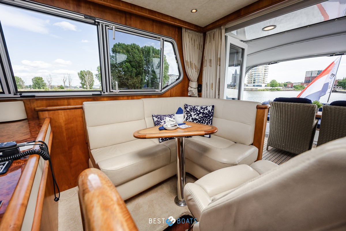 foto: 36 Van den Hoven Exclusive 1600