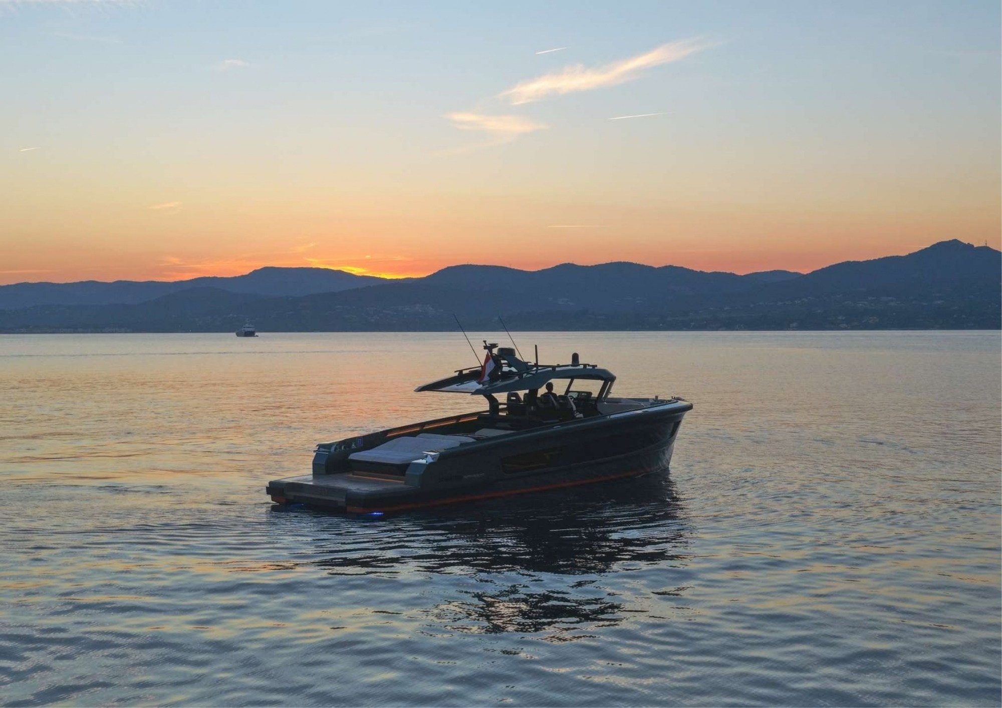 foto: 8 Stratos Yachts Dutch Build 50