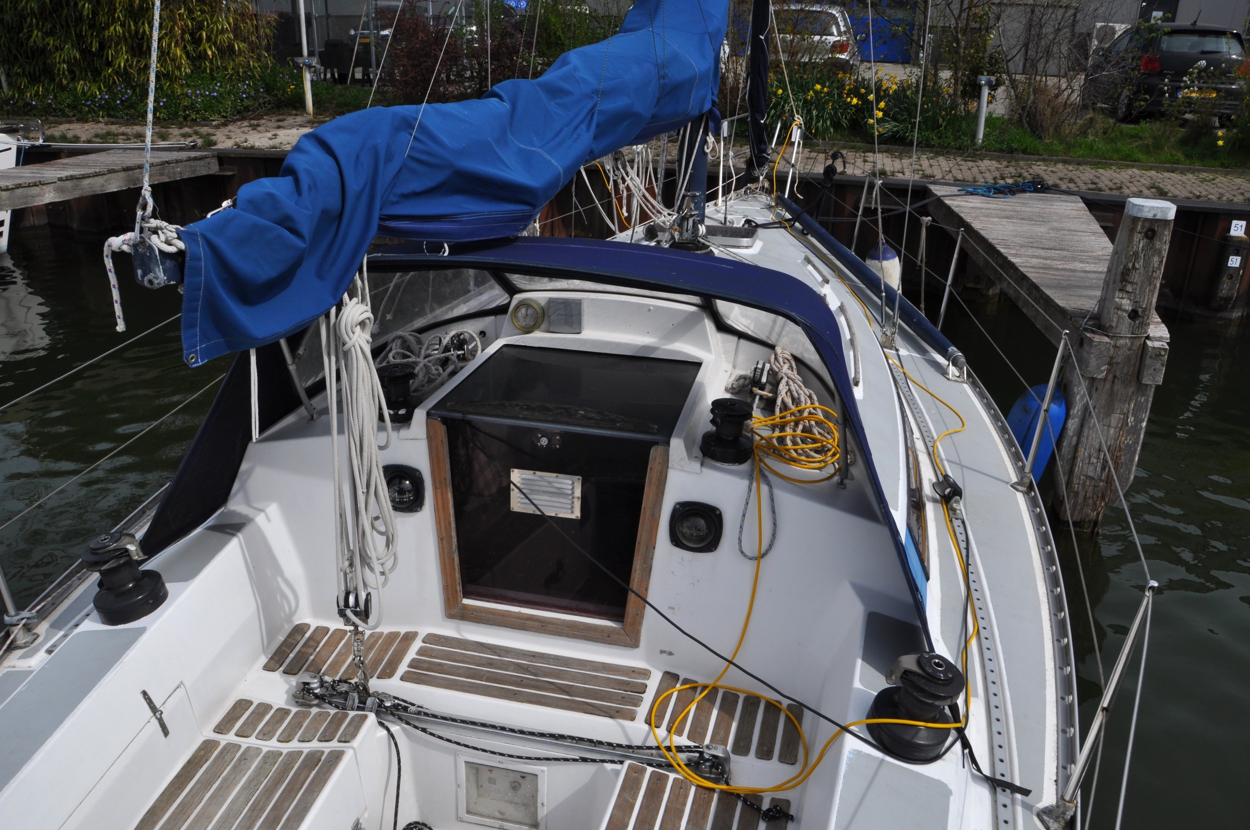 foto: 15 Standfast 33