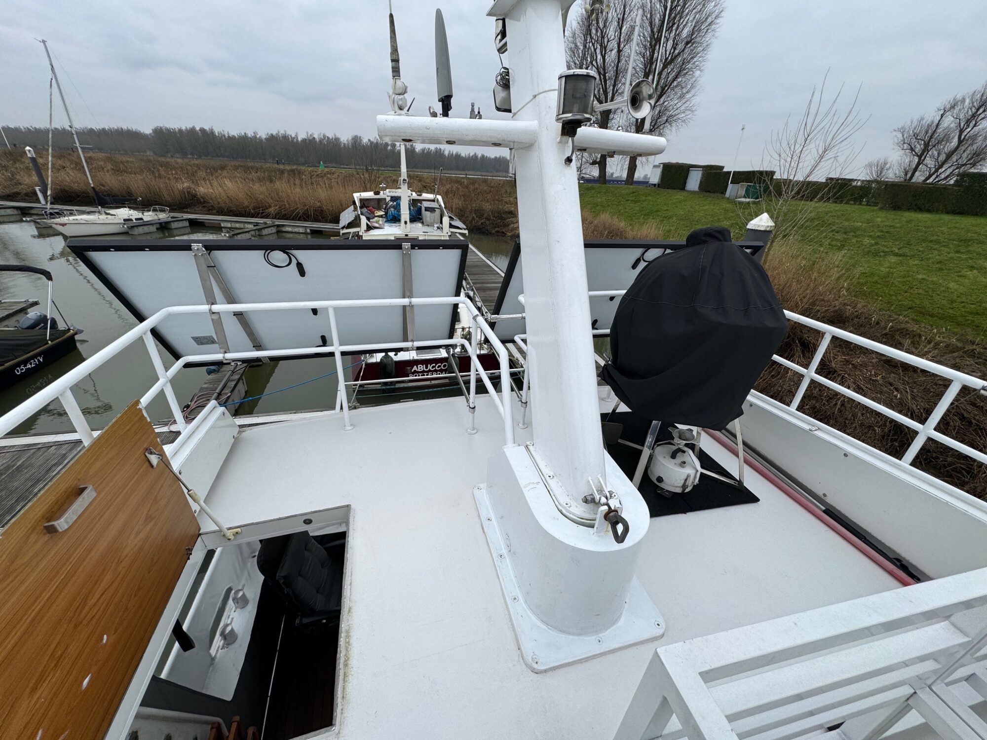 foto: 21 Jacabo Trawler 1450