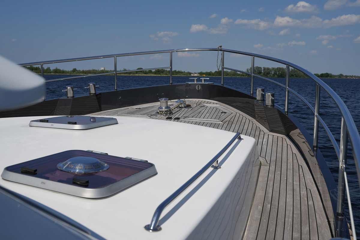 foto: 109 Linssen Grand Sturdy 500 Variotop Mark II