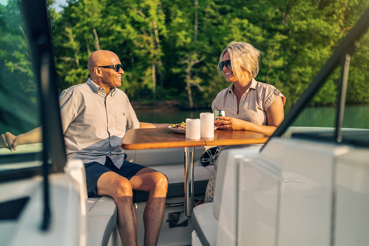 foto: 12 Sea Ray SDX 230