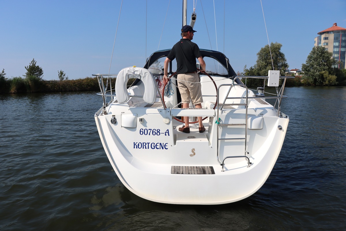 foto: 24 BENETEAU OCEANIS CLIPPER 373