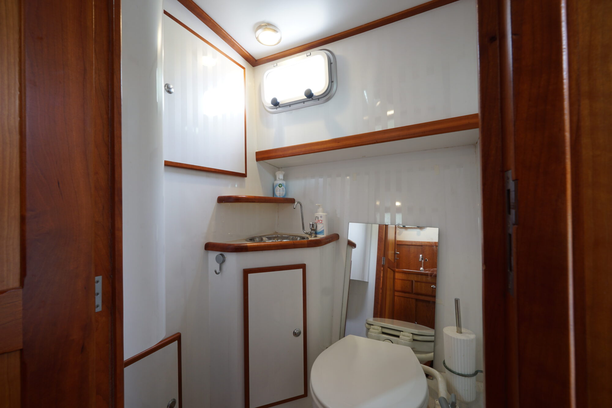 foto: 61 Vedette Vedette 8.80 OK Spiegeldeur