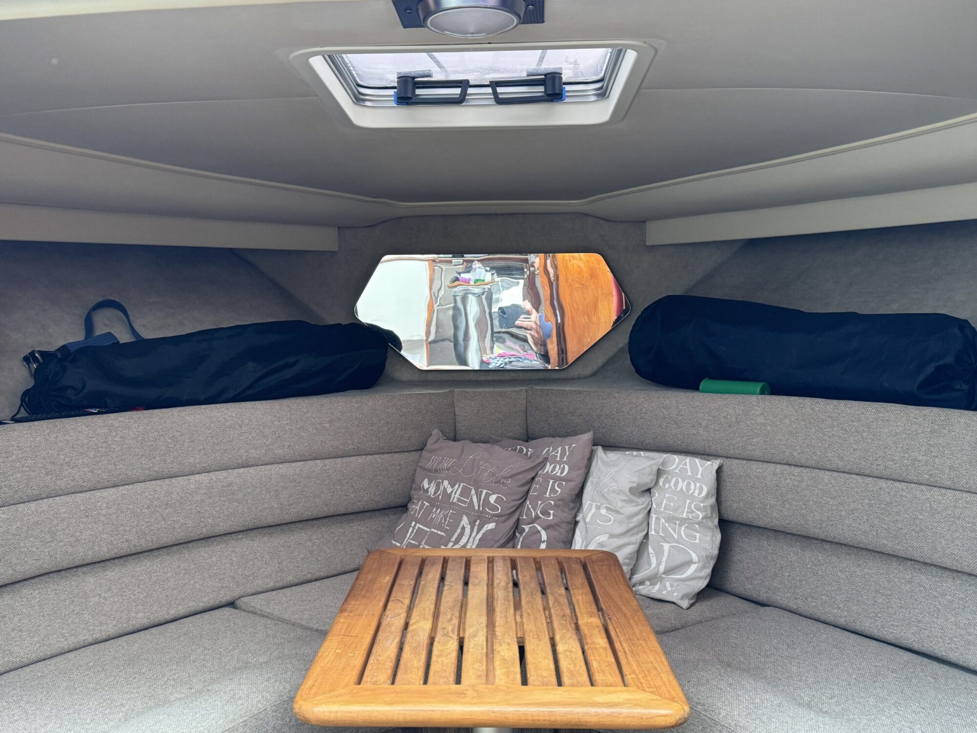 foto: 42 Carver Carver 28 Flybridge