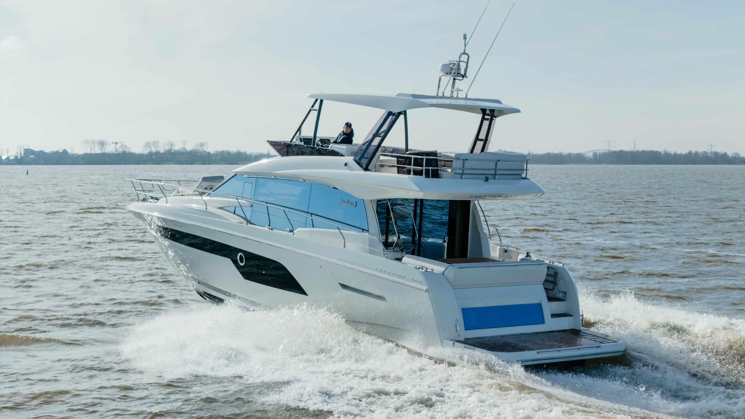 foto: 44 Prestige 520 Flybridge #307