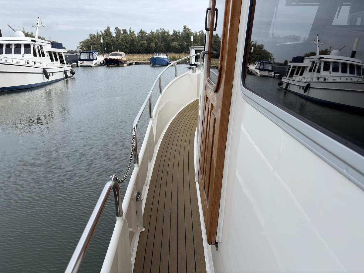foto: 16 Alm Trawler 1200 AD