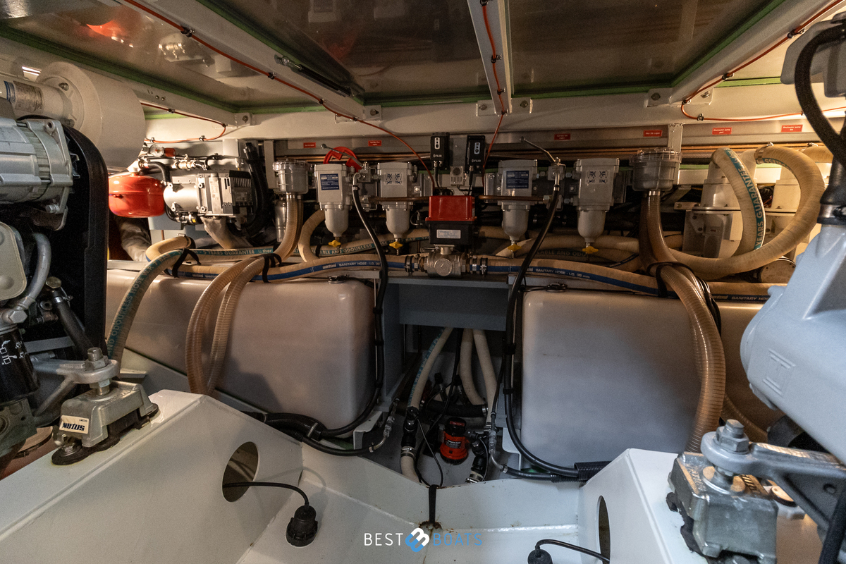 foto: 80 Linssen Grand Sturdy 500 AC Wheelhouse Long Top