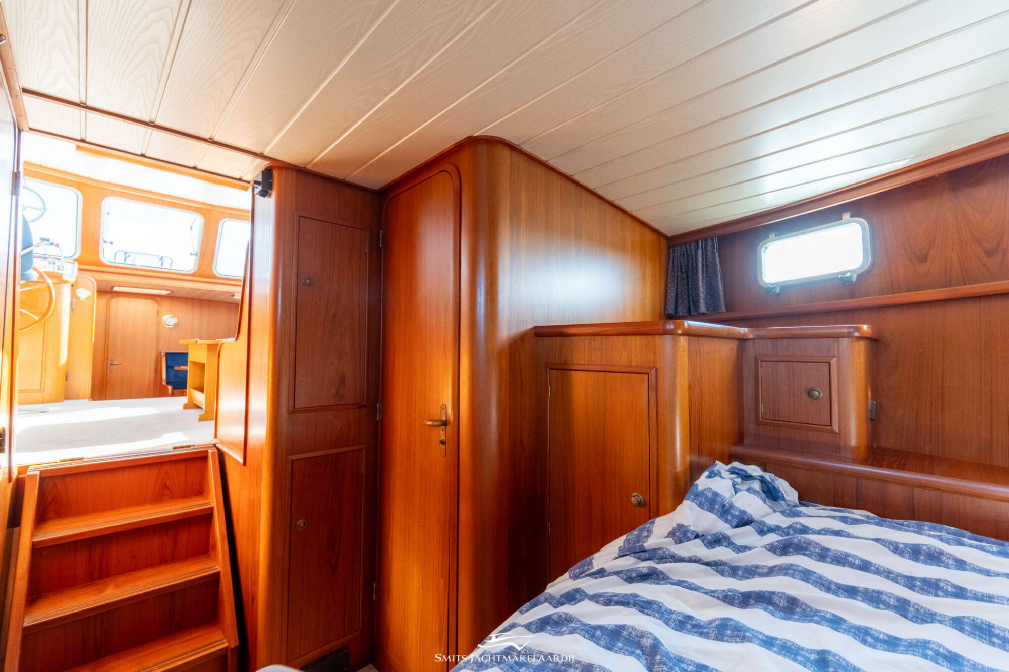 foto: 112 Monty Bank Monty Bank Kotter 41 AK