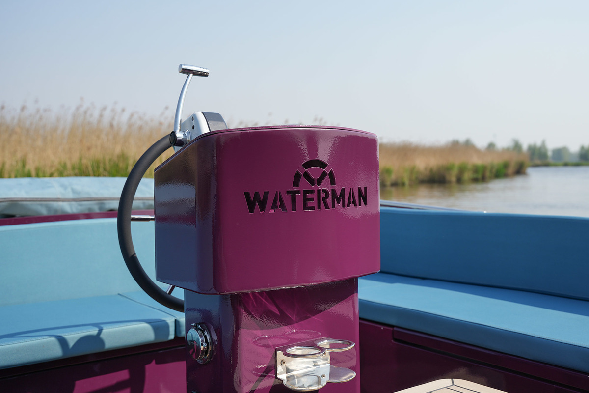 foto: 28 Waterman 8.0 Cabin