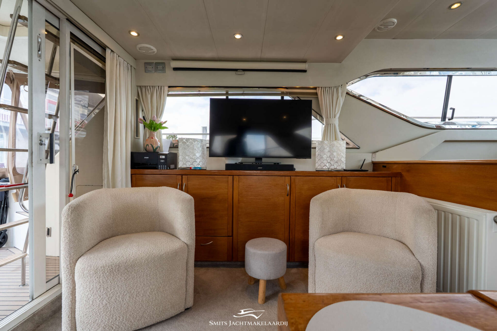 foto: 23 Princess Princess Zeearend Princess 48 Flybridge