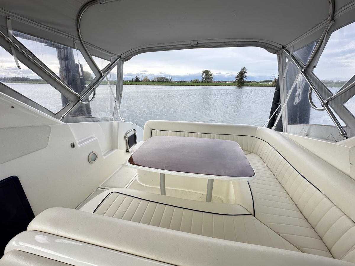 foto: 19 Airon Marine 300