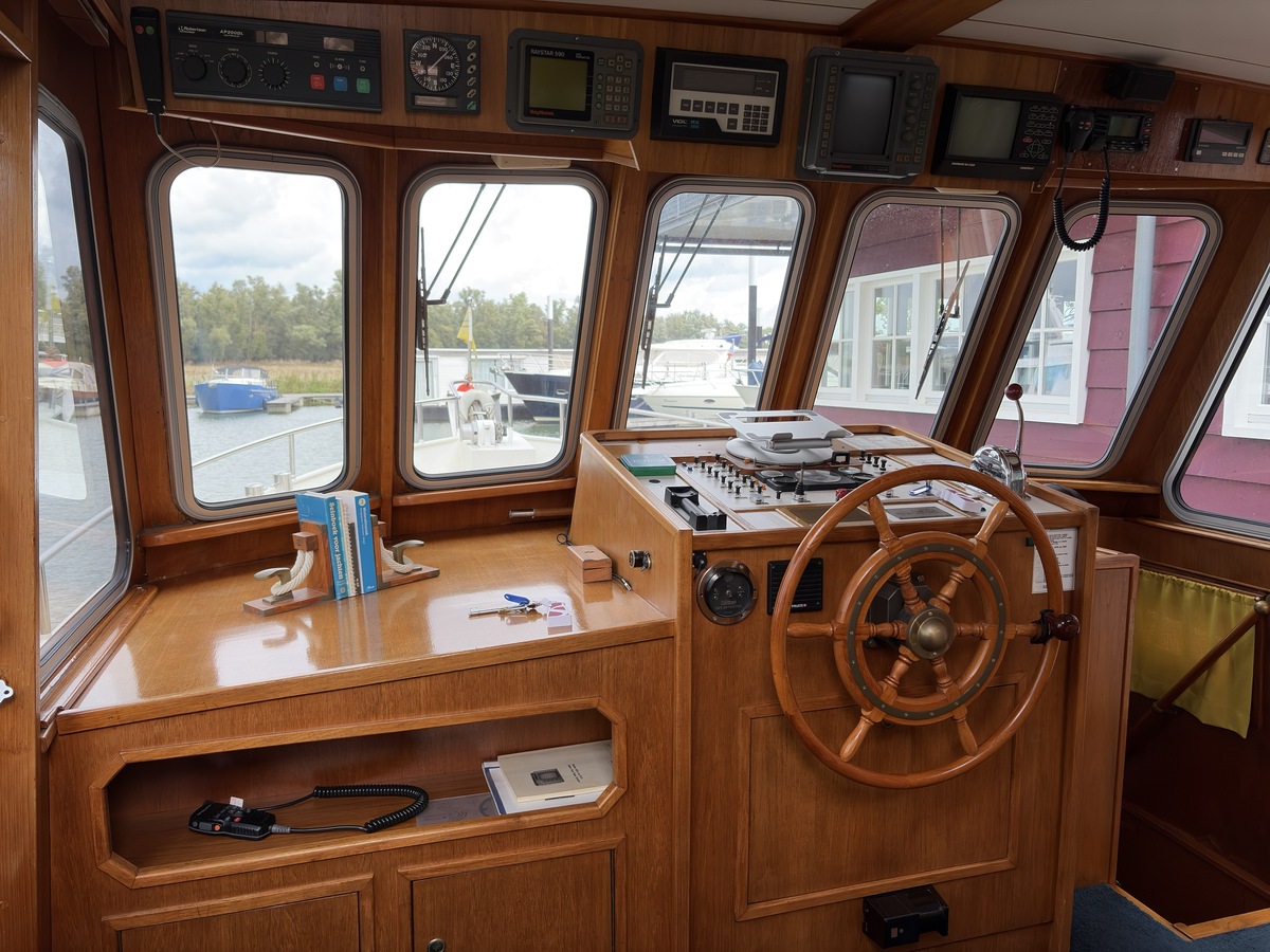 foto: 17 Alm Trawler 1200 AD