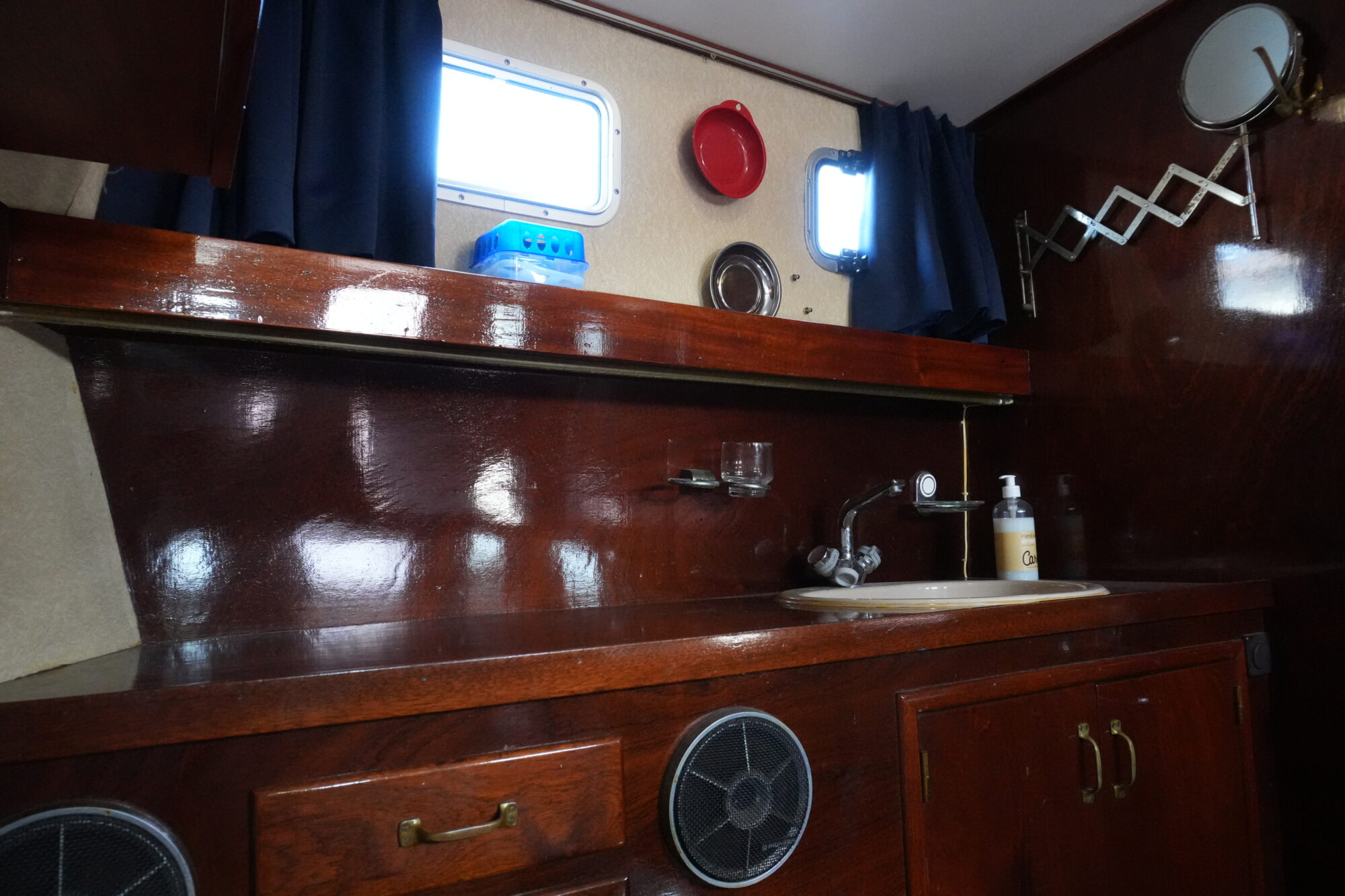 foto: 29 Curtevenne Curtevenne 10.50 AK Cabrio