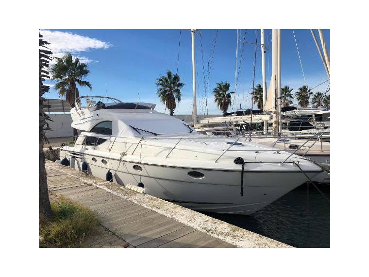 foto: 14 Fairline Phantom 50