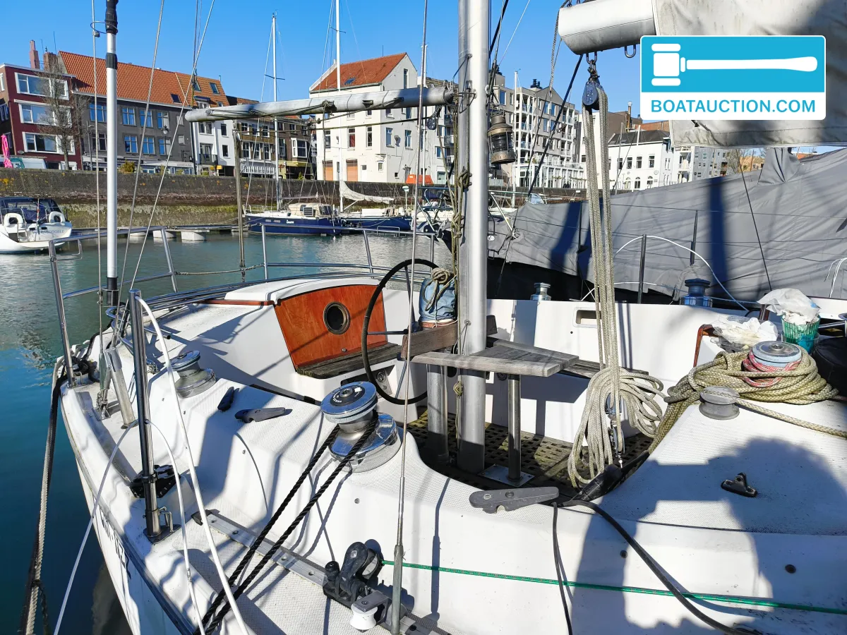foto: 8 Jeanneau Gin Fizz Ketch